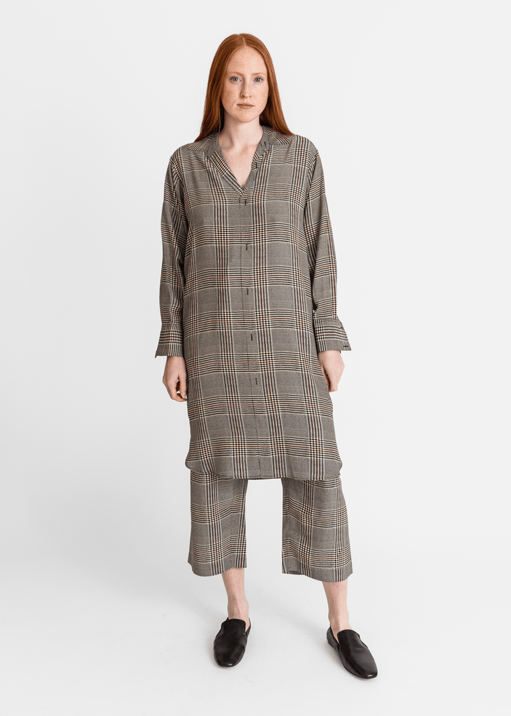 6397_Printed Flattened Shirt Dress in Houndstooth_Dresses_XS - Finefolk