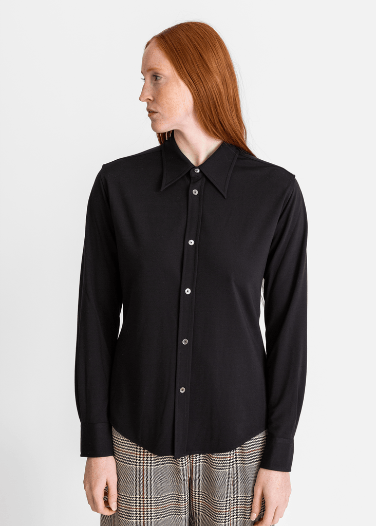 6397_Slim Buttondown Shirt in Black_Tops_XS - Finefolk