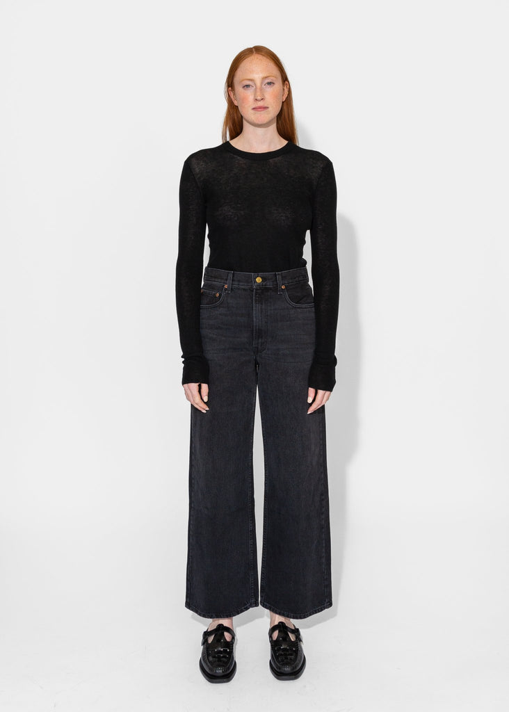 B - Sides_Elissa High Wide in Stil Black_denim_24 - Finefolk