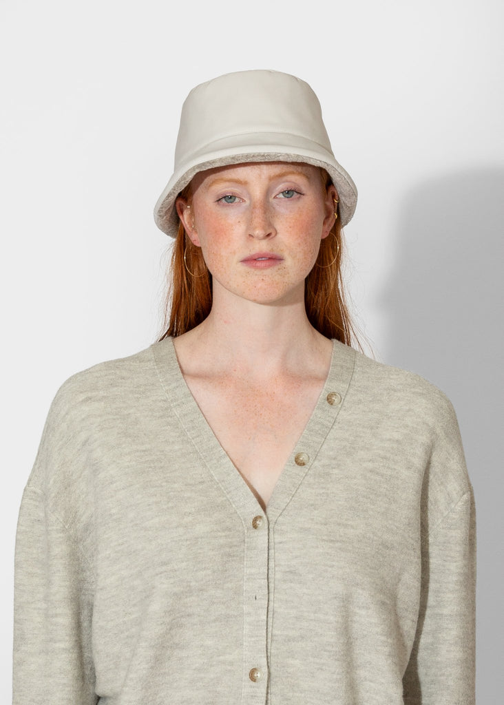 Mature Ha_Eco Padded Hat in Light Grey_Hats_ - Finefolk