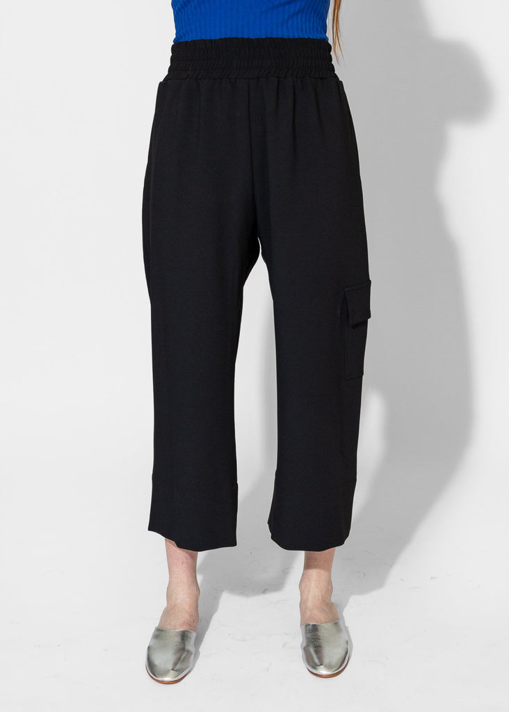 Nomia_Gathered Culottes in Black_Pants_2 - Finefolk