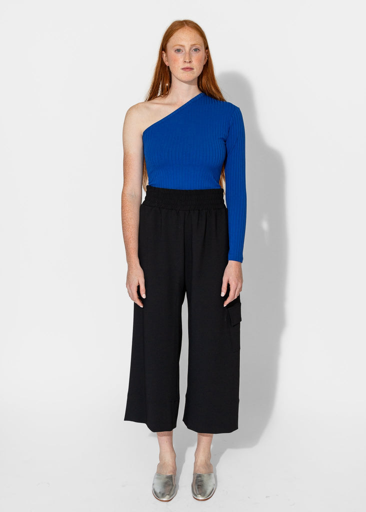 Nomia_Gathered Culottes in Black_Pants_2 - Finefolk