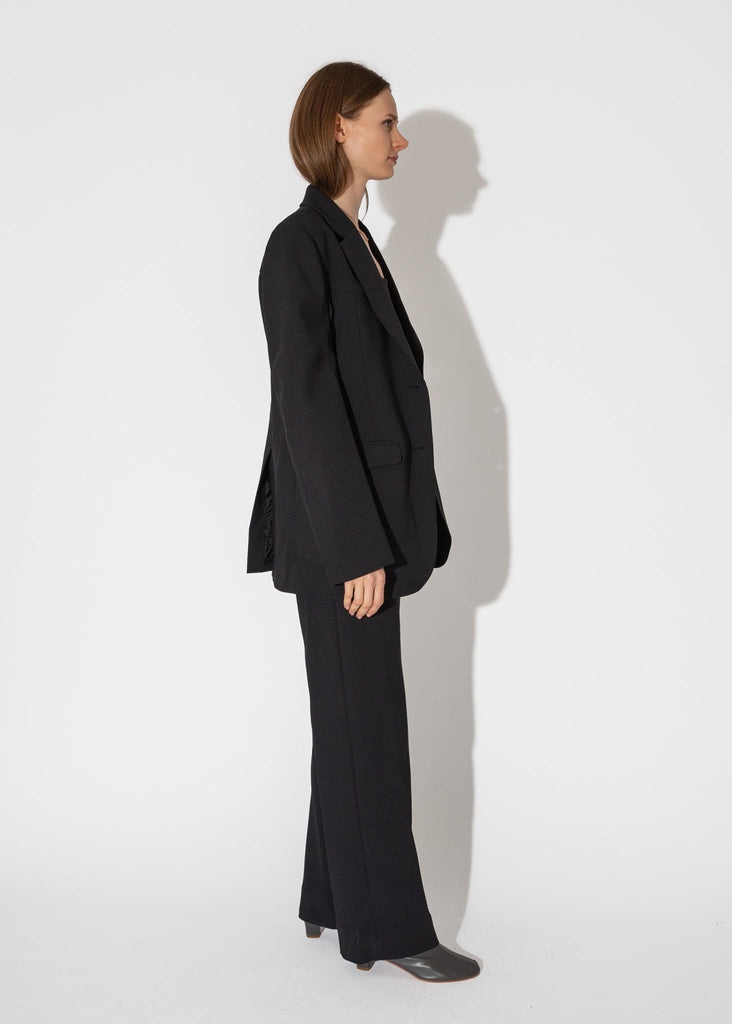 Nomia_Oversize Yoke Blazer in Black_Apparel & Accessories_2 - Finefolk