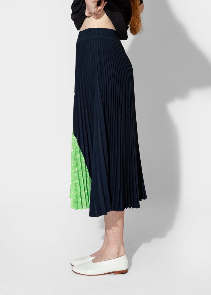 Nomia_Sunburst Pleated Skirt in Midnight/Lime_Skirt_XS - Finefolk