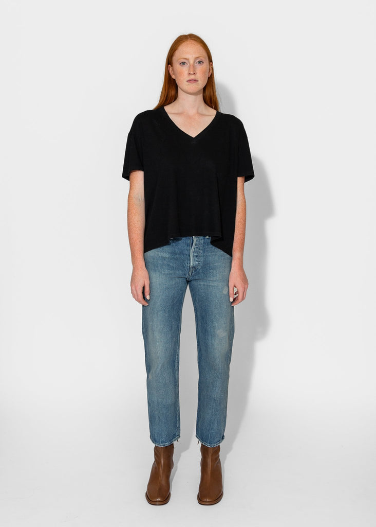 R13_V - Neck Boxy Seamless V in Cashmere Black_Apparel & Accessories_XS - Finefolk