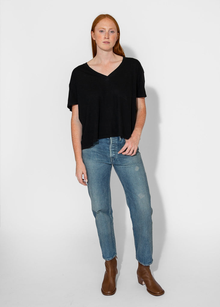 R13_V - Neck Boxy Seamless V in Cashmere Black_Apparel & Accessories_XS - Finefolk