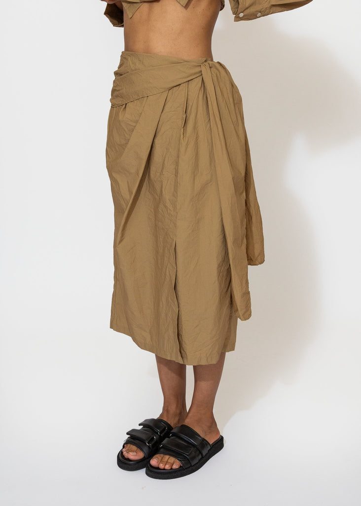 Sayaka Davis_Crinkled Tied Skirt in Tan_Skirt_XS - Finefolk