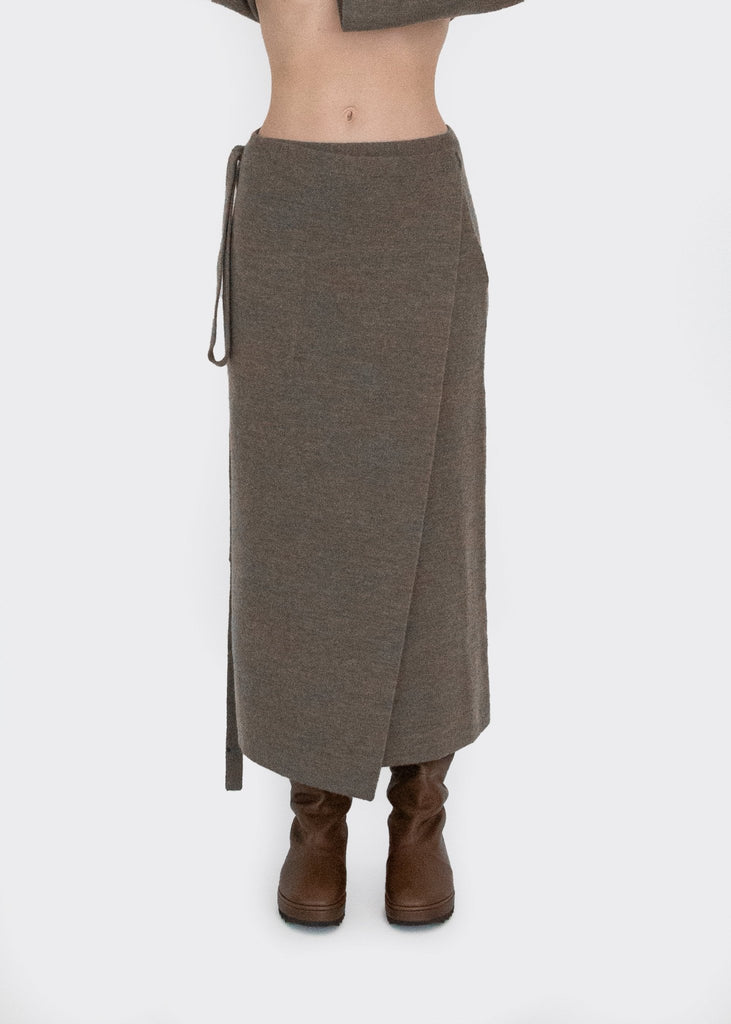 Lauren Manoogian_Double Knit Apron Skirt in Mushroom__1 - Finefolk